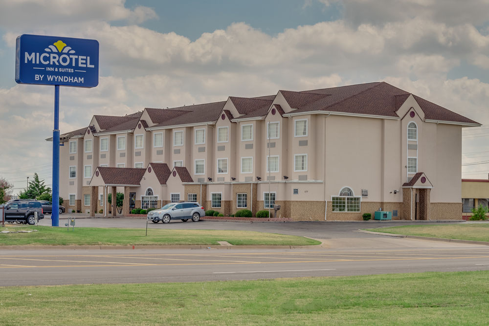 Microtel Inn & Suites by Wyndham Oklahoma City Airport image 1